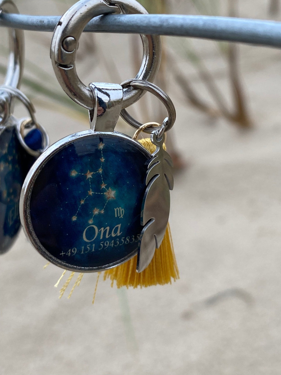 Mini - Charm - Anhänger für Hunde - und Pferdemarken - Feder - EQUIMEA